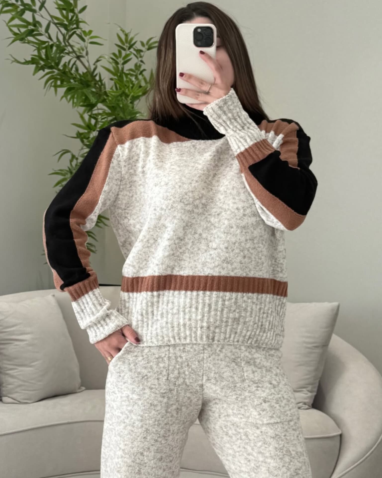 Conjunto Rebeca